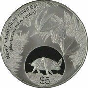 5 Dollars - Elizabeth II 4th Portrait; Short-tailed Bat, New Zealand, 2013 reverse image