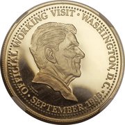 2500 Piso Corazon Aquino reverse image