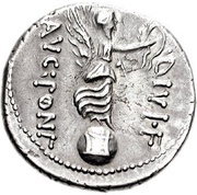 Denarius - Augustus IMP CAESAR DIVI F; Victory, Rome, 31 BC - 29 BC reverse image