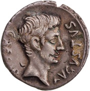 Denarius - Augustus TVRPILIANVS IIIVIR obverse image