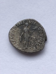 Denarius - Commodus P M TR P VIIII IMP VII COS IIII P P; Fides, Rome, 184 reverse image
